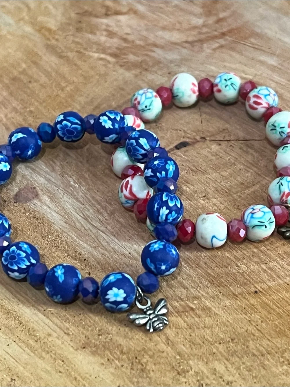 Set of 2 Bracelets Floral Bead Stretch Bee Charms Polymer Clay